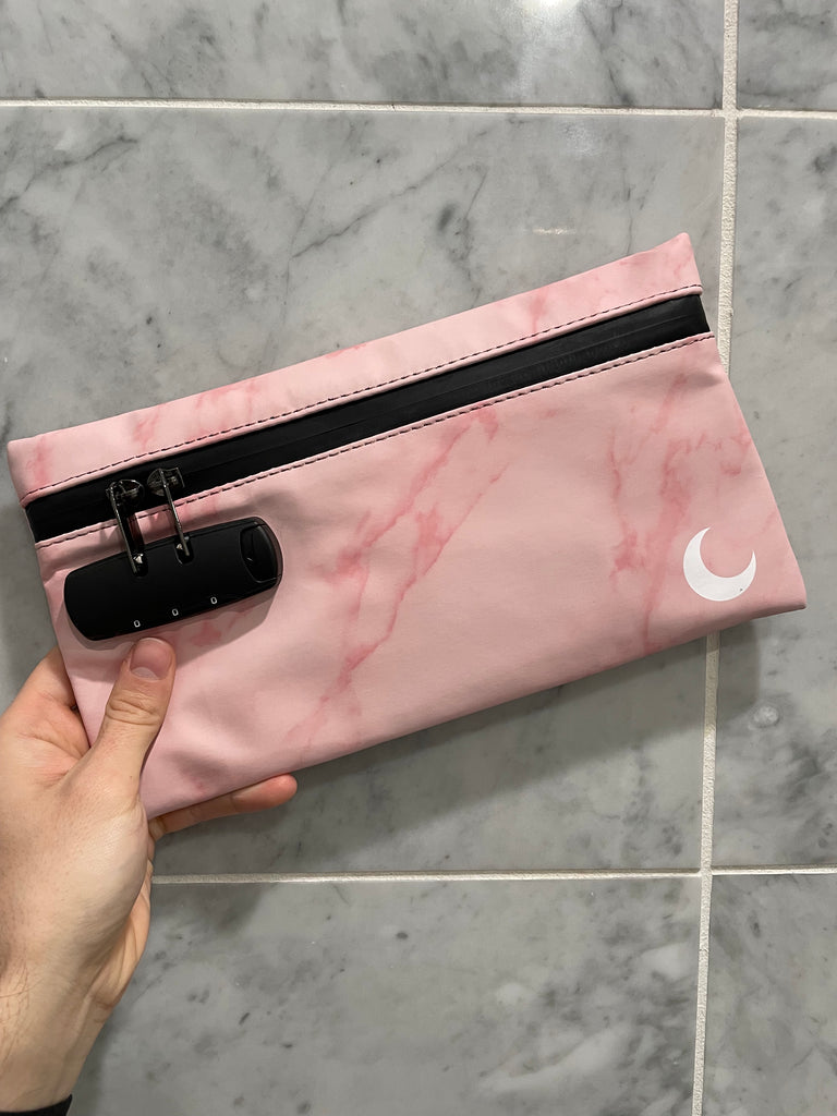 Brando Moon Pink Marble Lock Bag