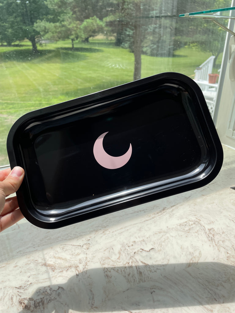 Brando Moon Medium Metal Tray - Lightweight Curved Edges and Smooth Surface - 10.5 x 6.25 Inches (Pink)